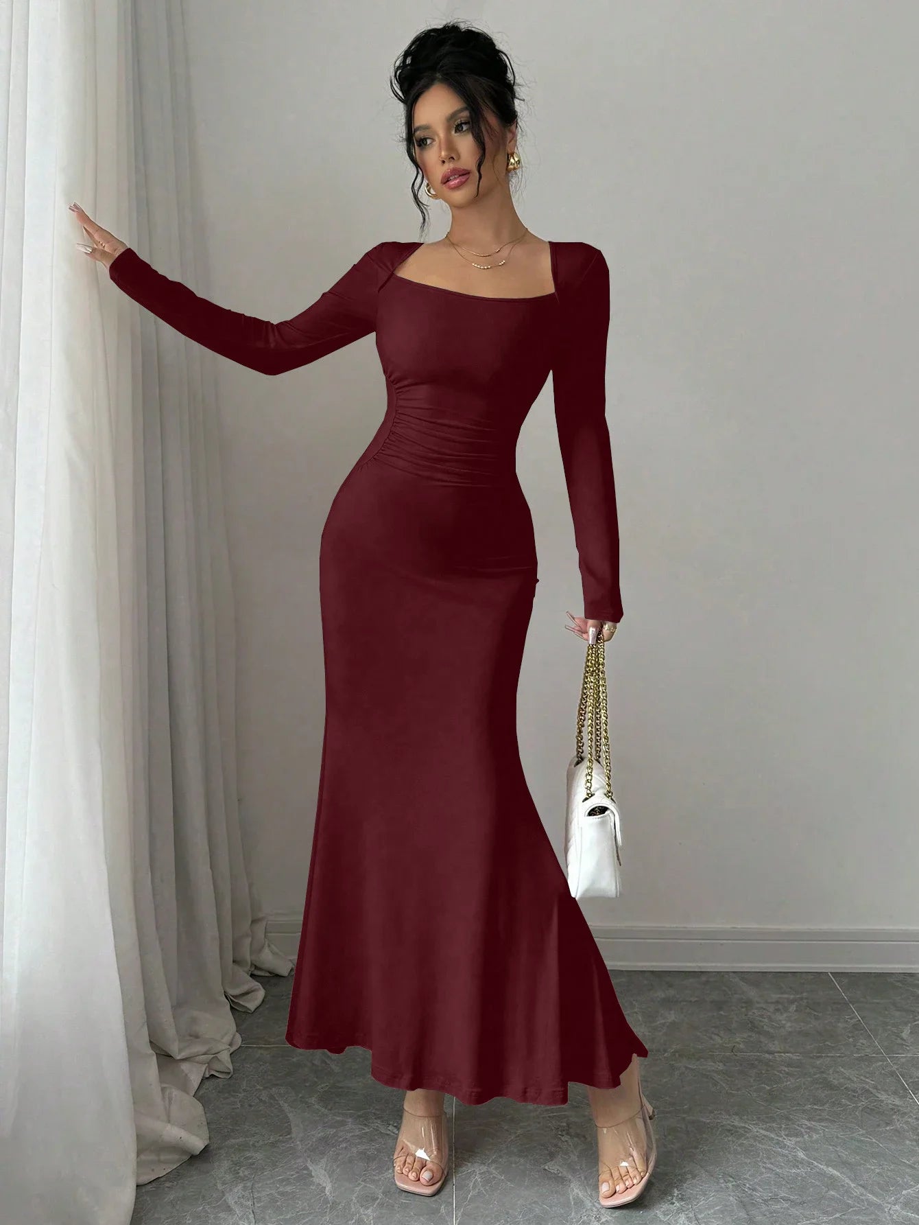 Everyday Classic Square-Collar Dress Staple